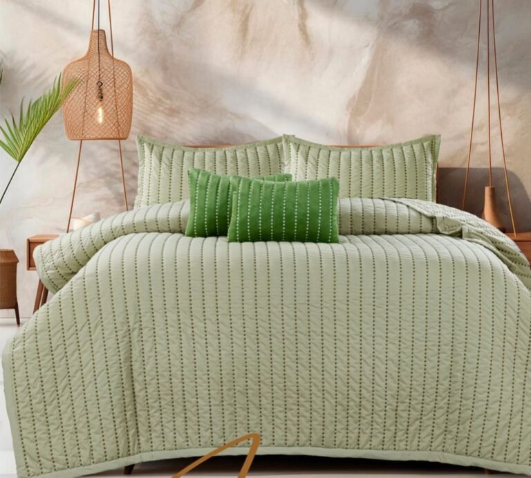 01_Main_Bedroom_Product